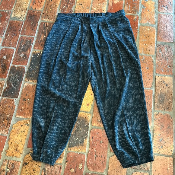 Eileen Fisher 100% Silk Georgette Pleat Pants szLP - Picture 11 of 14